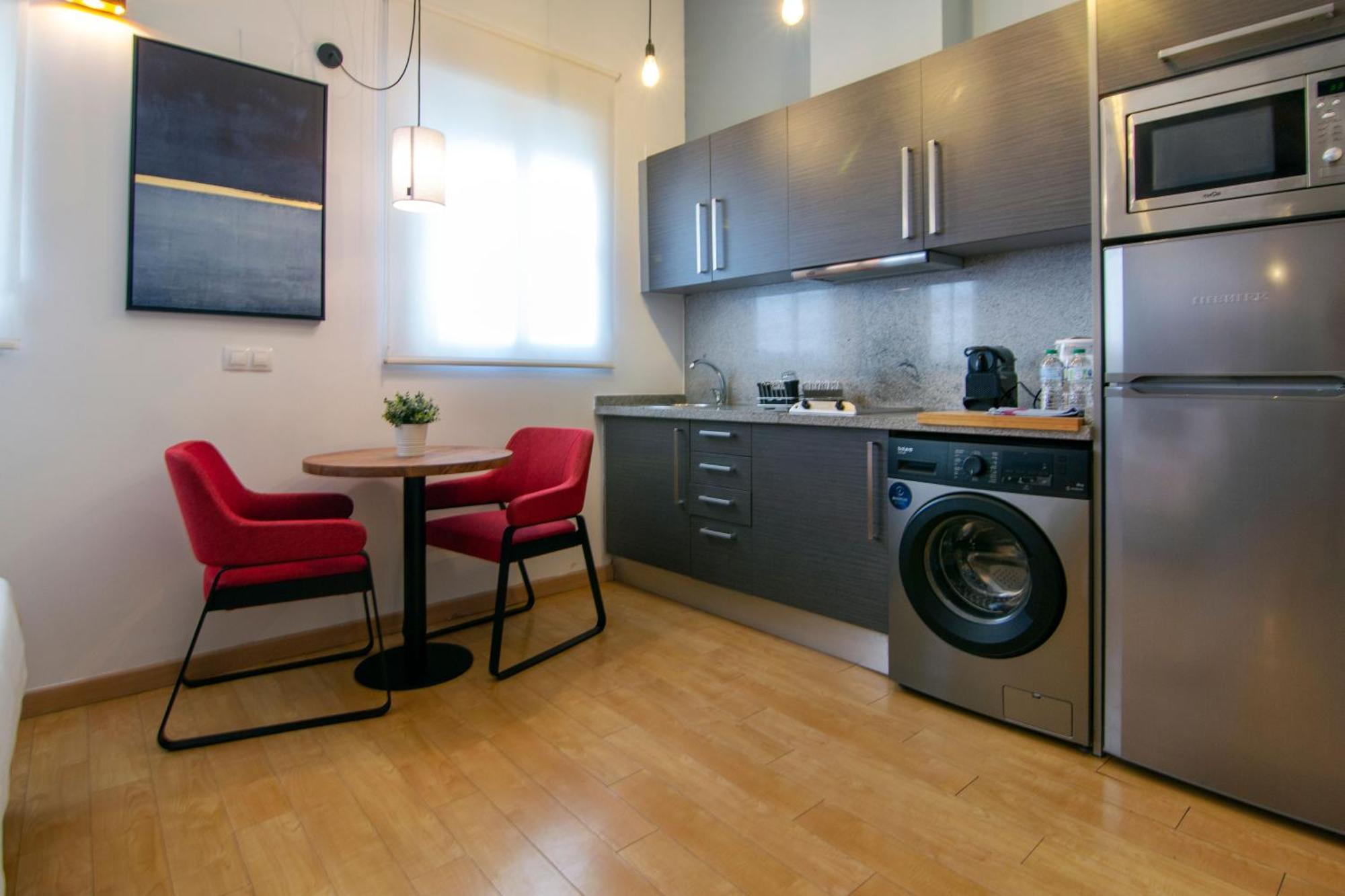 Welcomer Apartments Valencia Exterior photo